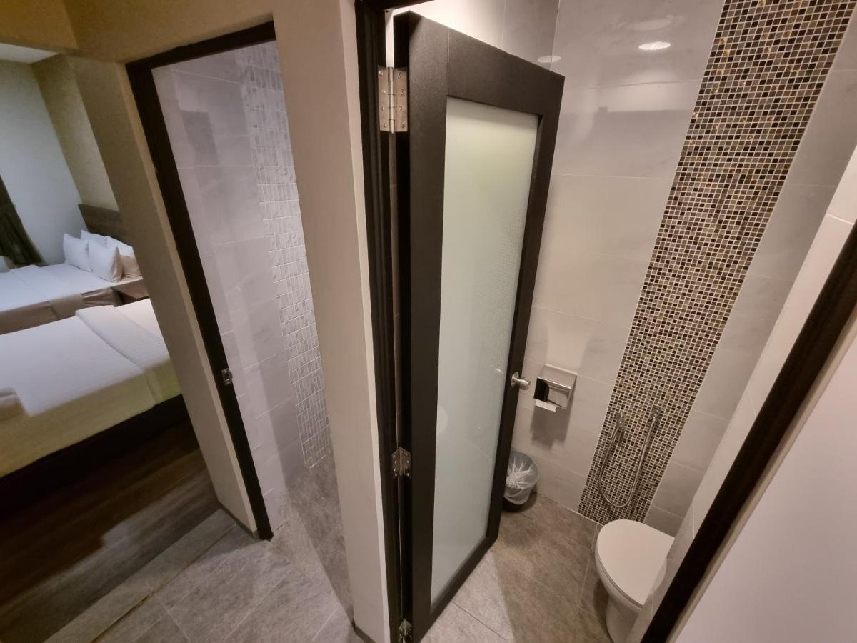 Miico Hotel @ Mount Austin Джохор-Бару Экстерьер фото
