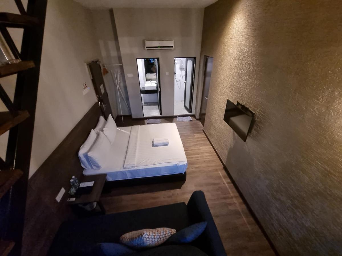 Miico Hotel @ Mount Austin Джохор-Бару Экстерьер фото